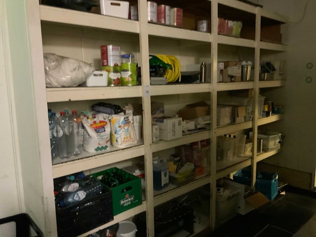 Diverse horeca benodigdheden - afbeelding 1 van  14