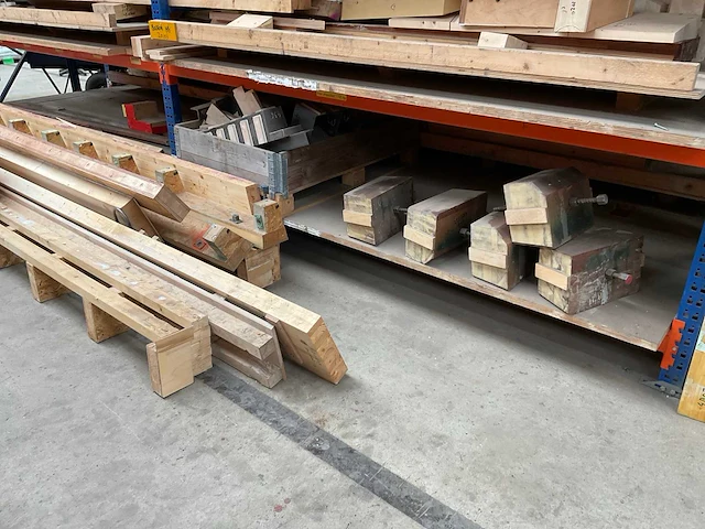 Diverse hout - afbeelding 4 van  21