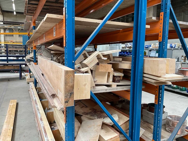 Diverse hout - afbeelding 13 van  21