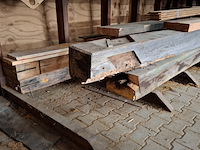 Diverse houten balken en planken - afbeelding 4 van  11