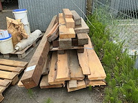 Diverse houten balken en platen - afbeelding 2 van  6