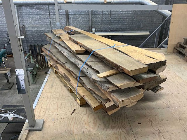 Diverse houten balken en platen - afbeelding 5 van  6