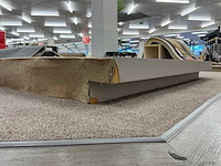 Diverse houten vloerkleden displays - afbeelding 6 van  9