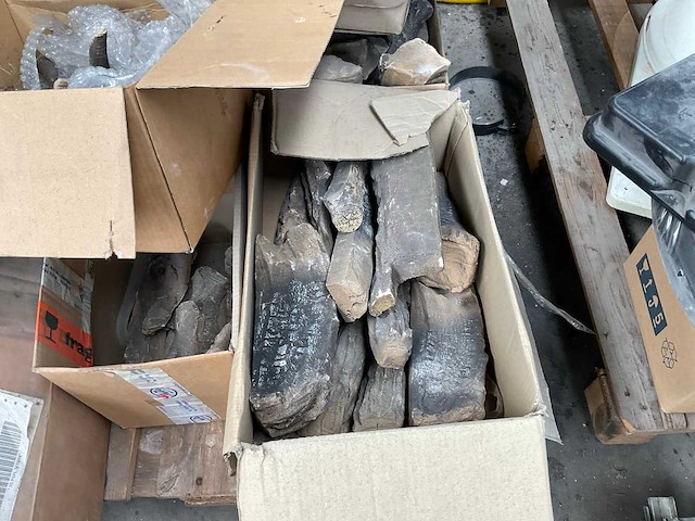 Diverse houtstammenset - afbeelding 2 van  4