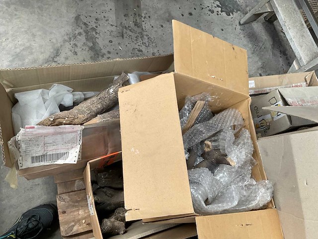 Diverse houtstammenset - afbeelding 4 van  4