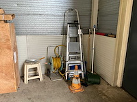 Diverse huishoudelijke artikelen - afbeelding 1 van  4