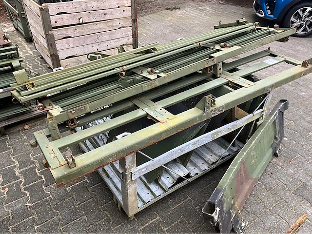 Diverse hummer zittingen - afbeelding 1 van  4