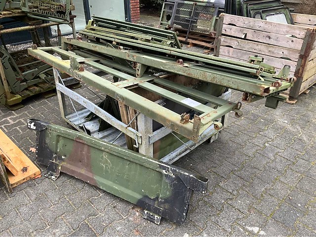 Diverse hummer zittingen - afbeelding 2 van  4