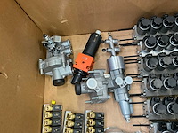 Diverse hydrauliek besturing - afbeelding 7 van  7