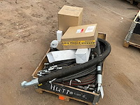Diverse hydrauliek slangen - afbeelding 1 van  6