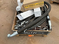 Diverse hydrauliek slangen - afbeelding 3 van  6