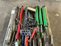 Diverse hydraulische cilinders - afbeelding 5 van  5