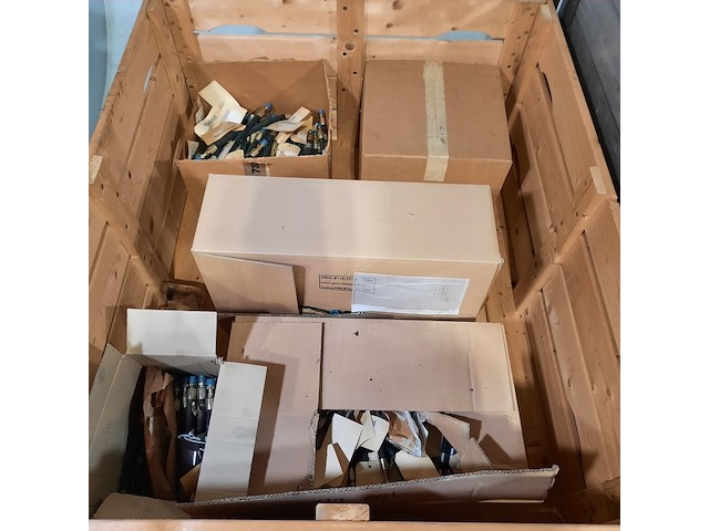 Diverse hydraulische slangen - afbeelding 5 van  12