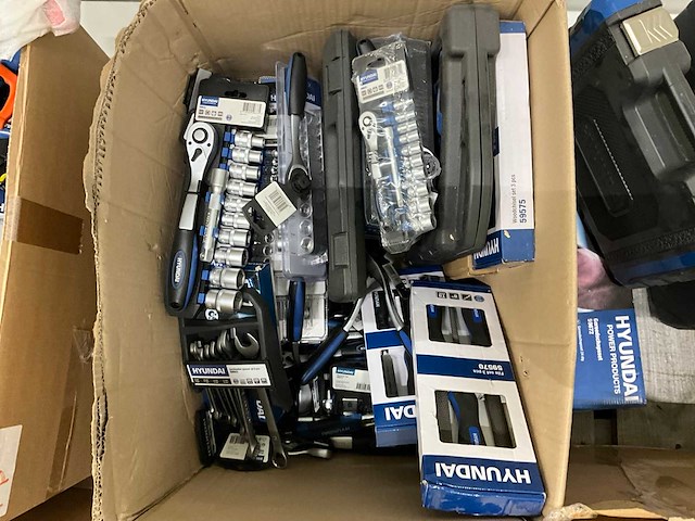 Diverse hyundai handgereedschappen - afbeelding 4 van  5