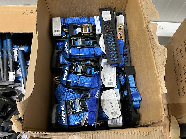 Diverse hyundai handgereedschappen - afbeelding 3 van  3