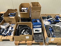 Diverse hyundai handgereedschappen