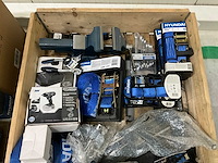 Diverse hyundai handgereedschappen - afbeelding 2 van  3