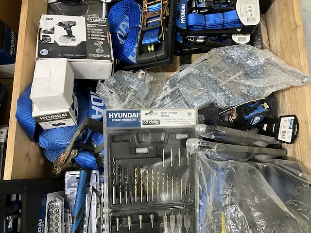 Diverse hyundai handgereedschappen - afbeelding 3 van  3