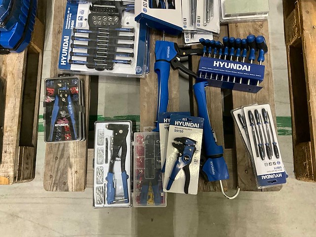 Diverse hyundai handgereedschappen - afbeelding 3 van  8