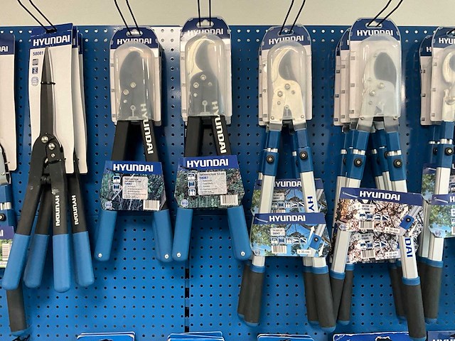 Diverse hyundai tuingereedschappen (circa 41 stuks) - afbeelding 7 van  8