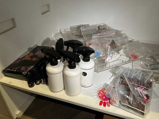 Diverse i.am persoonlijke verzorgingsproducten en toebehoren - afbeelding 5 van  10