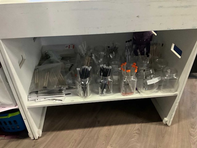 Diverse i.am persoonlijke verzorgingsproducten en toebehoren - afbeelding 6 van  10