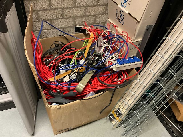 Diverse ict toebehoren - afbeelding 8 van  19