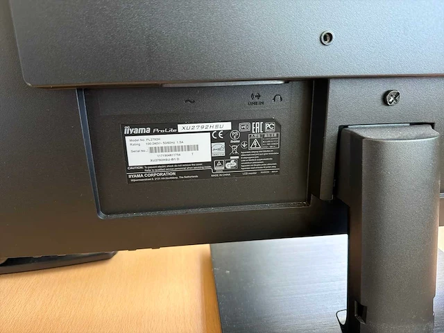 Diverse iiyama monitoren (4x) - afbeelding 7 van  8