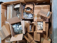 Diverse ijzerwaren, o.a. bosch - afbeelding 8 van  9