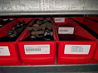 Diverse ijzerwaren o.a. bouten - afbeelding 3 van  20