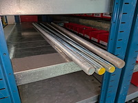 Diverse ijzerwaren o.a. bouten - afbeelding 13 van  20