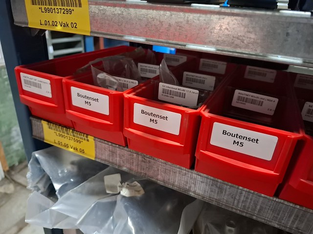 Diverse ijzerwaren o.a. plunjers - afbeelding 42 van  46