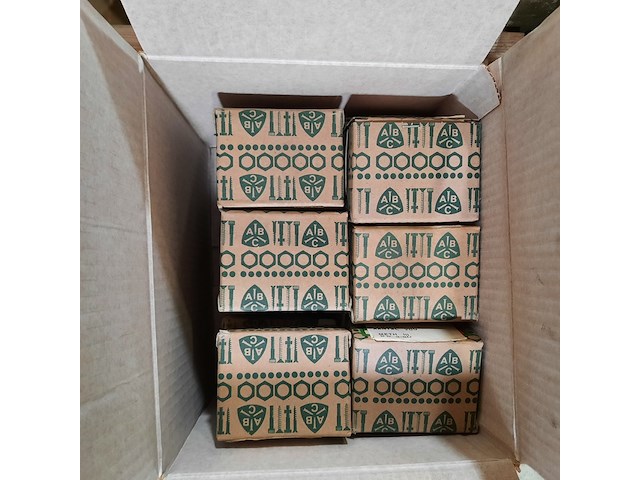 Diverse ijzerwaren - afbeelding 9 van  13