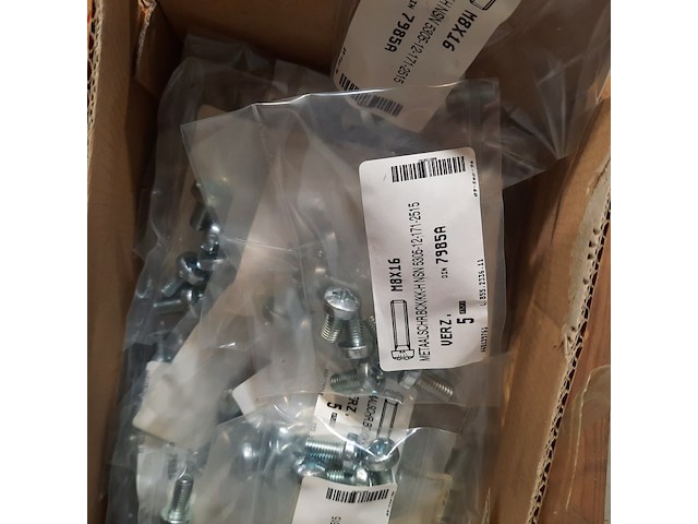 Diverse ijzerwaren - afbeelding 11 van  13