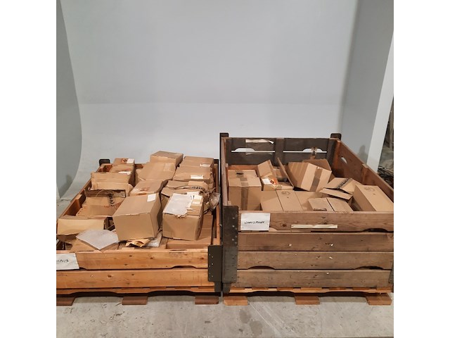 Diverse ijzerwaren - afbeelding 1 van  11