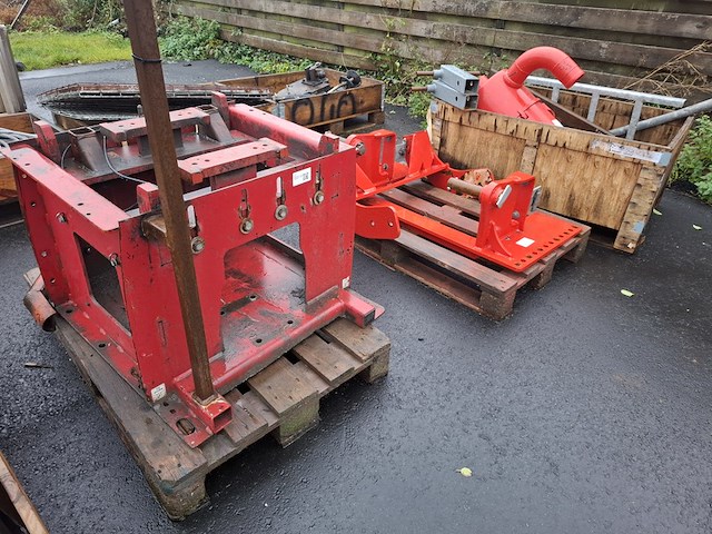 Diverse ijzerwerk - afbeelding 1 van  12