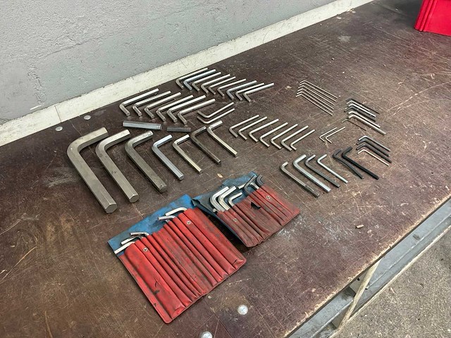 Diverse inbussleutels - afbeelding 2 van  7