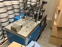 Diverse incomplete mondkapjes productie machines - afbeelding 12 van  20