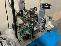 Diverse incomplete mondkapjes productie machines - afbeelding 8 van  20