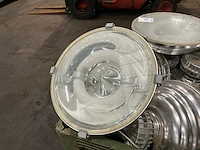 Diverse industriële verlichtingsarmaturen - afbeelding 4 van  5