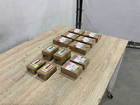 Diverse inox schroeven verzinkt - afbeelding 2 van  7