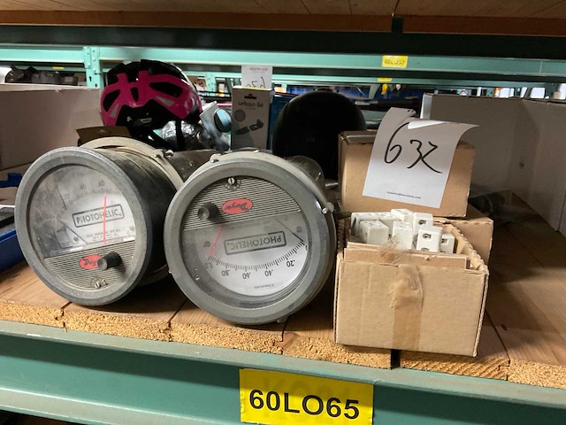 Diverse installatie materialen - afbeelding 1 van  1