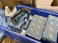 Diverse installatie materialen - afbeelding 2 van  5