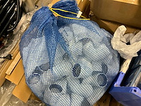 Diverse installatie materialen - afbeelding 3 van  5