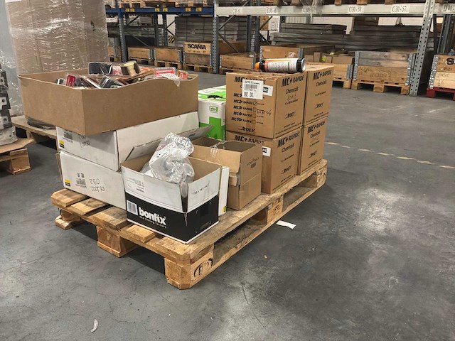 Diverse installatie materialen - afbeelding 5 van  7