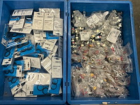 Diverse installatie materialen - afbeelding 10 van  20