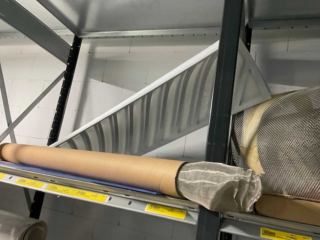 Diverse installatie materialen - afbeelding 1 van  4