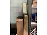 Diverse installatie materialen - afbeelding 3 van  4