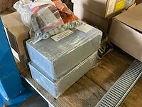 Diverse installatie materialen - afbeelding 4 van  5