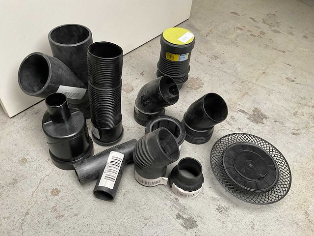Diverse installatiematerialen - afbeelding 1 van  2
